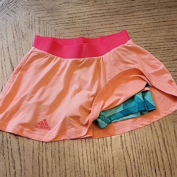 XS Adidas oramge skirt with built in shorts - Picture 1 of 8